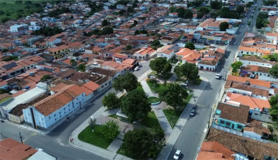 Justiça suspende concurso público em Macarani após denúncias de irregularidades