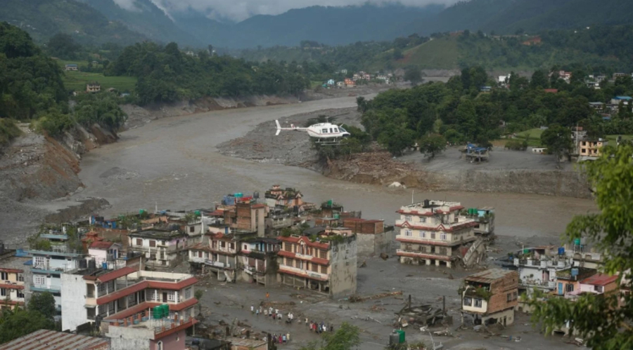 Nepal sepulta quase 200 corpos em floresta após necrotérios ficarem lotados